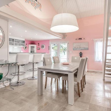 Maison Amande Ла Флот Екстериор снимка